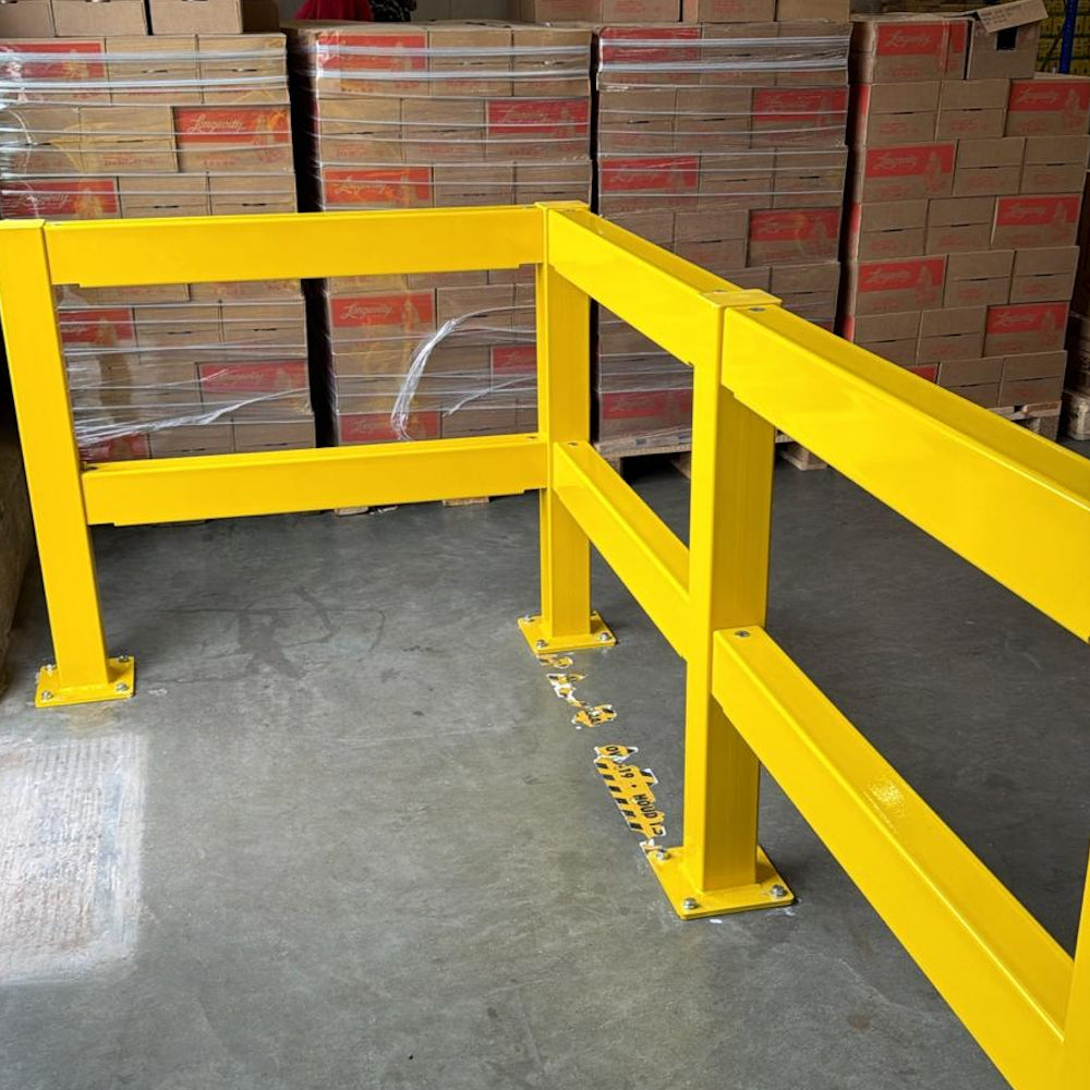 BLACK BULL magazijn railing XL-LINE – hoogte 100 cm geel gecoat – binnen & buiten